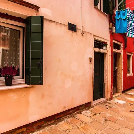 Cozy House-close To Biennale And St. Mark Square * Venecia