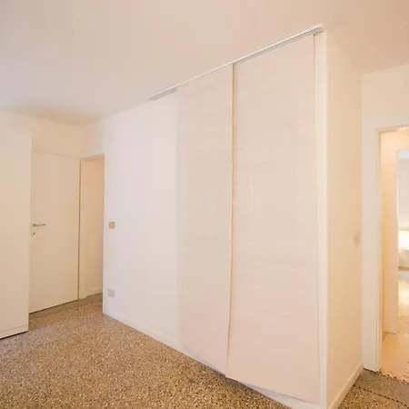 Cozy House-close To Biennale And St. Mark Square Feriehus