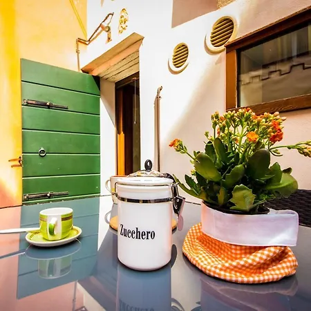 Сasa de vacaciones Cozy House-close To Biennale And St. Mark Square